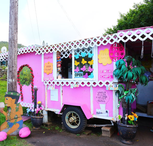 Kelly Golightly’s Guide To Maui