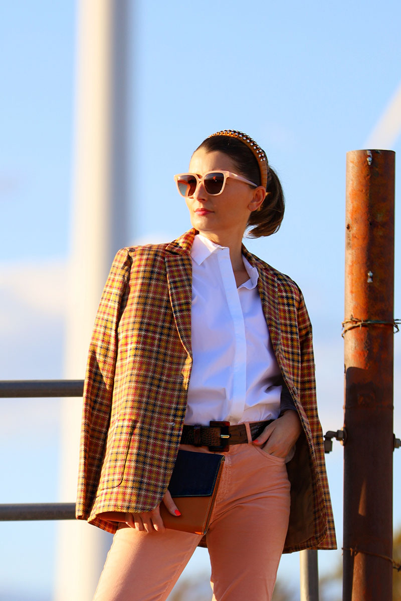 How To Style a Houndstooth Blazer